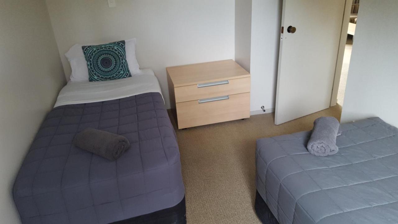 Akaroa Waterfront Motels Екстер'єр фото