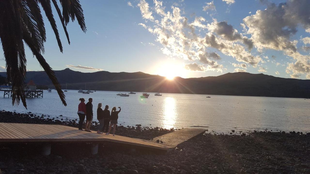 Akaroa Waterfront Motels Екстер'єр фото